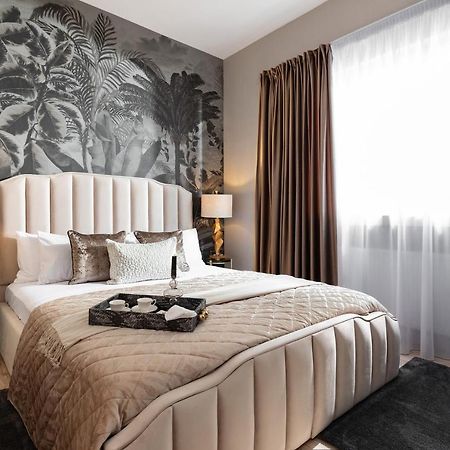 Qult - Orient Express Appartement Boekarest Buitenkant foto