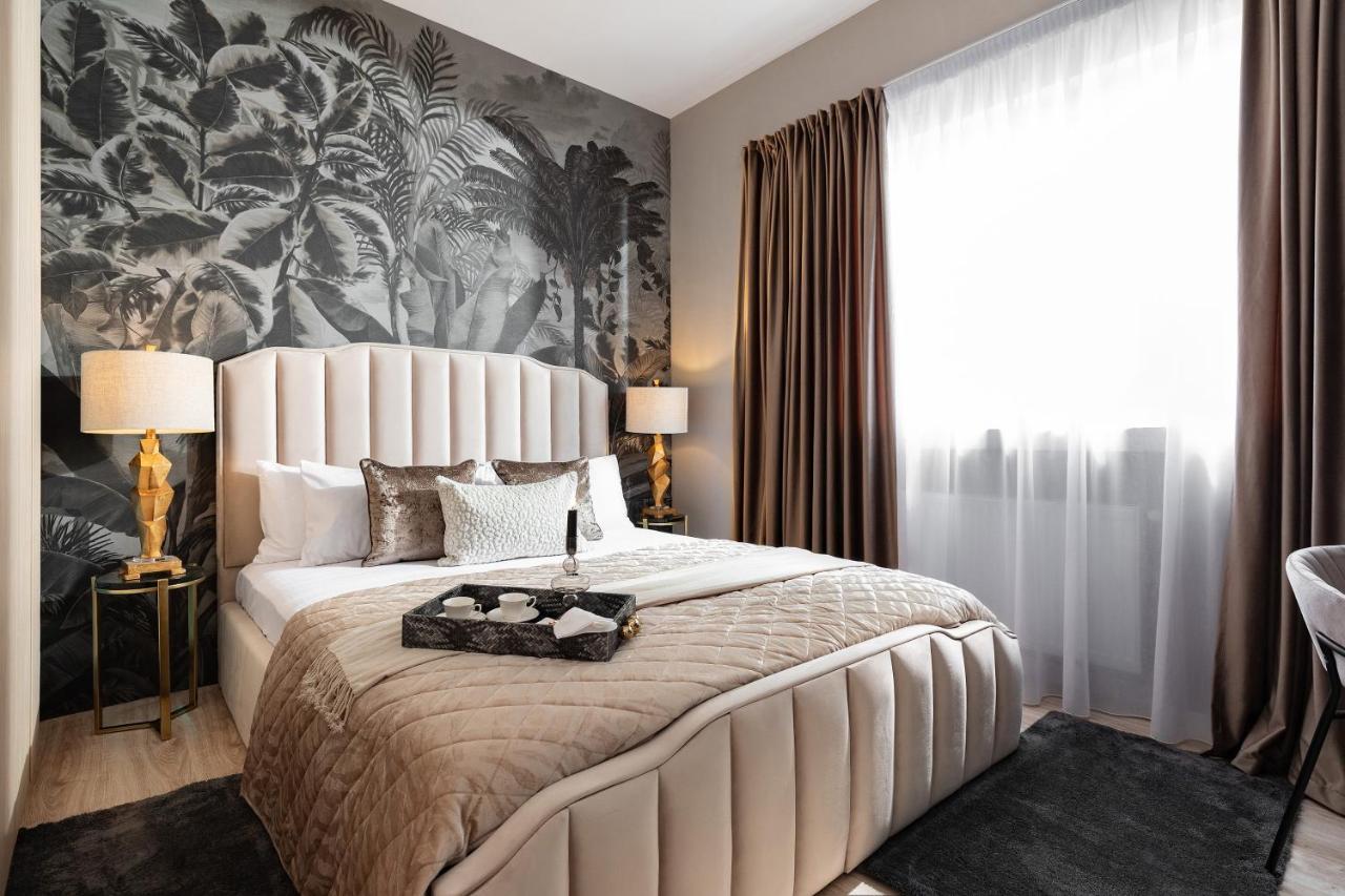 Qult - Orient Express Appartement Boekarest Buitenkant foto